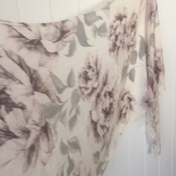 Beautiful Long ladies scarf H&M buy one get 2 free - Picture 5 of 12